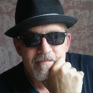 Meet your Posher, Rick